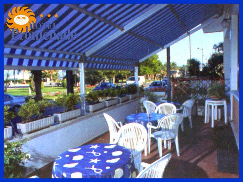 Hotel Promenade Porto SantʼElpidio Buitenkant foto
