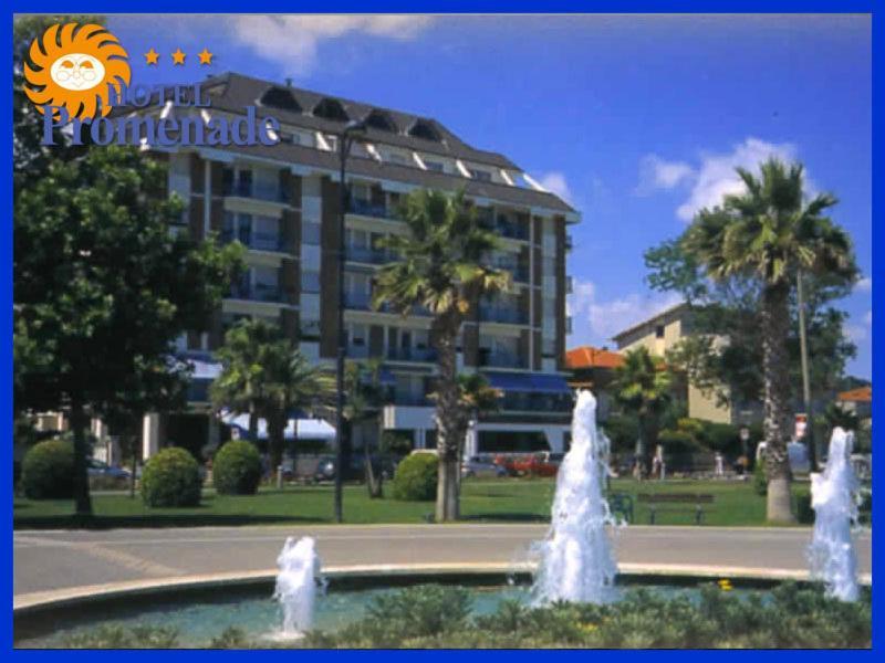 Hotel Promenade Porto SantʼElpidio Buitenkant foto
